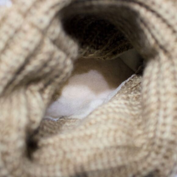 UGG Australia Cardy Beige Knit Button Up Sweater Winter Snow Boots Women Size 7 - Picture 15 of 15